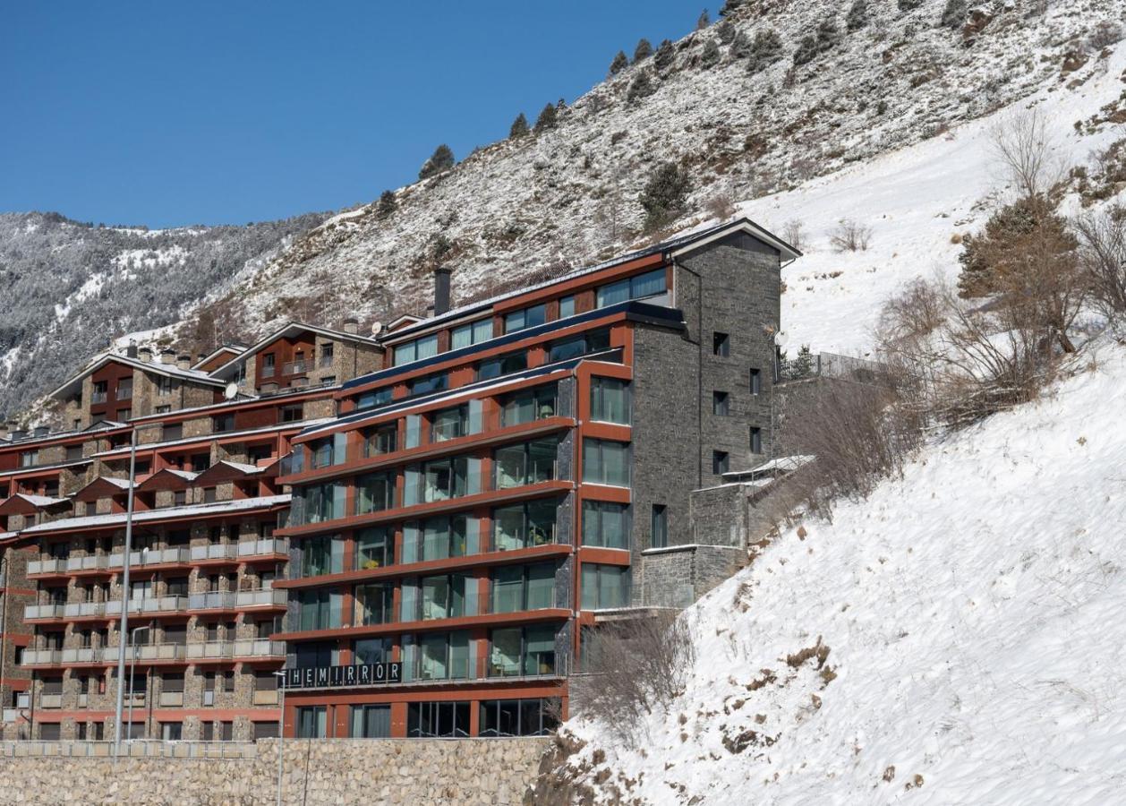 El Tarter The Mirror & Spa Luxury Apartments Bagian luar foto